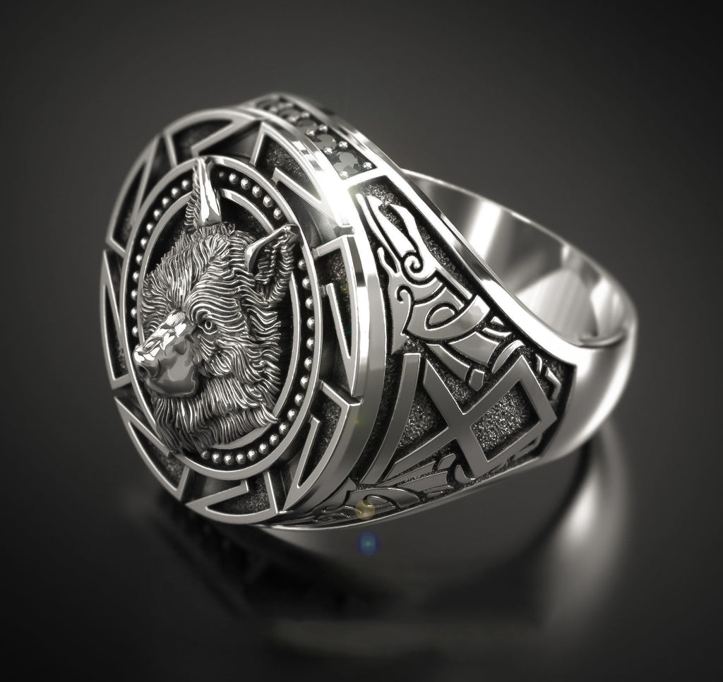 Viking Wolf Head Ring – Nordic Stainless Steel Band in Silver